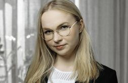 Agate  Dērveniece